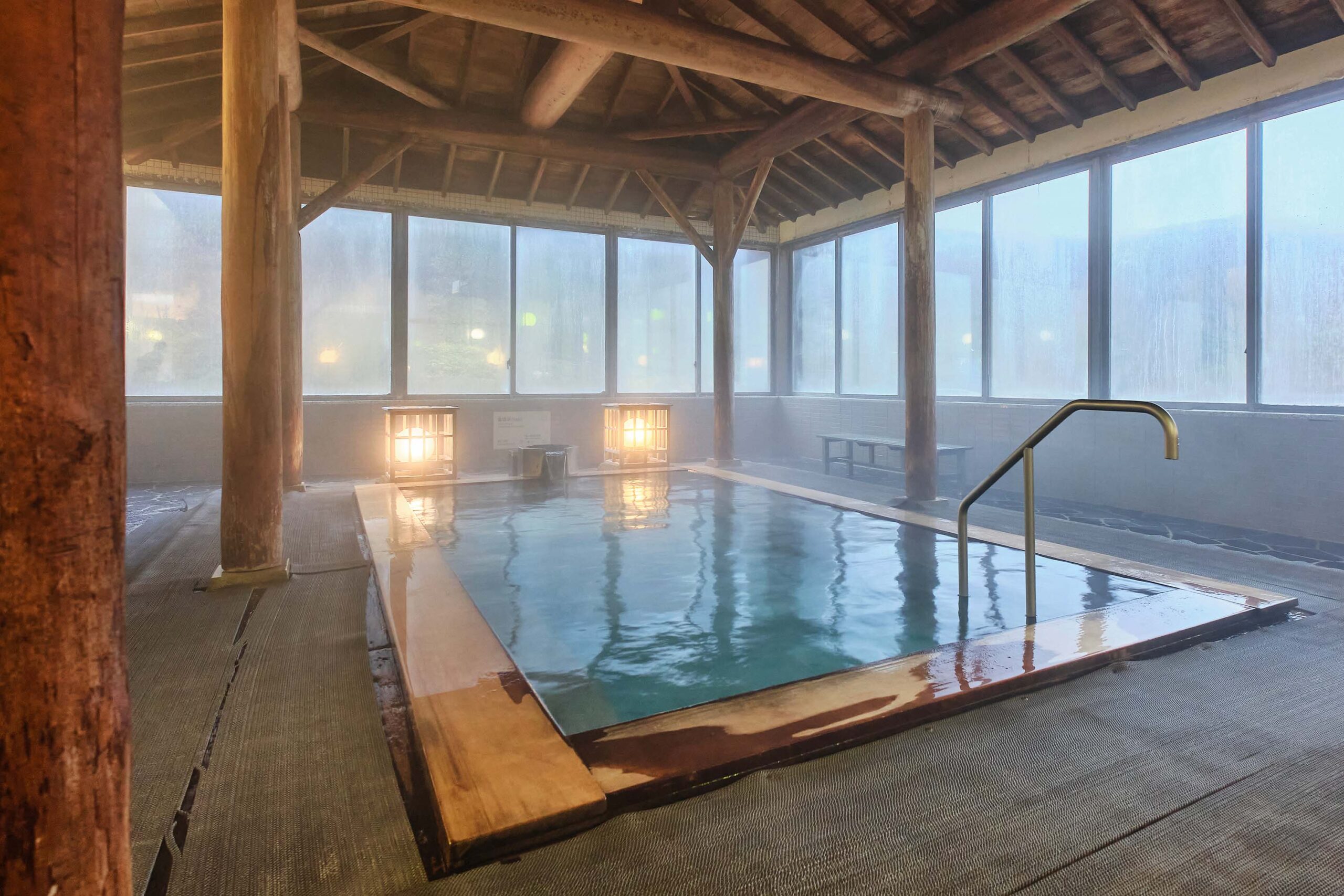 登別 第 一 滝 本館